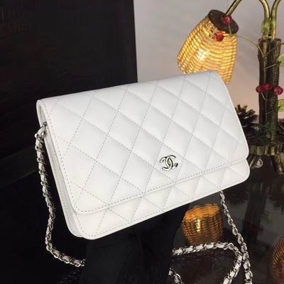 Chanel Wallet on Chain Quilted Crossbody Bag in White Leather with Silver Chain