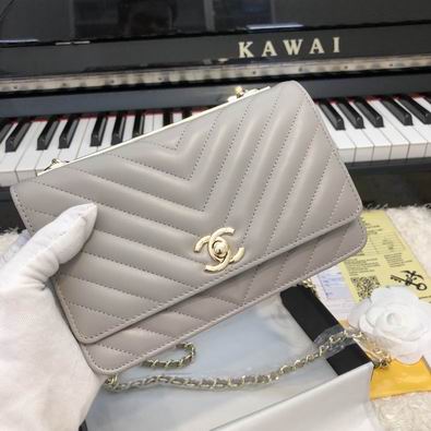 Chanel Wallet on Chain in Light Gray Chevron Quilted Leather with Gold Chain