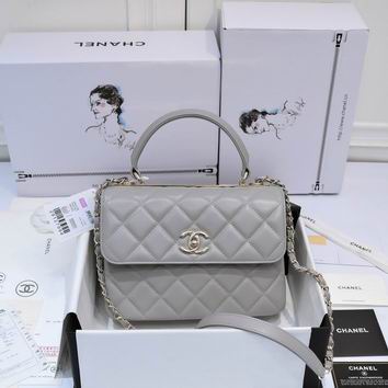 Chanel Trendy CC Top-Handle Flap Bag in Gray Quilted Lambskin Leather