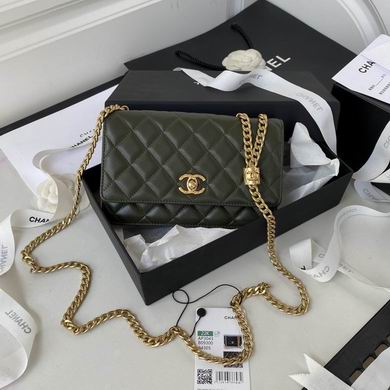 Chanel AP3043 Quilted Flap Wallet on Chain Crossbody Bag in Dark Green