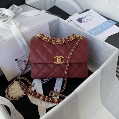 Chanel Flap Bag · 23 cm