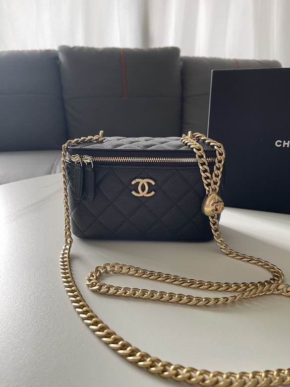 Chanel Small Vanity Case Crossbody Bag in Black Grained Calfskin with Gold Chain