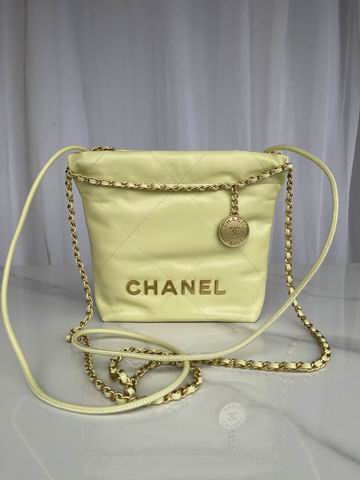 Chanel 22 · 19×20×6 cm
