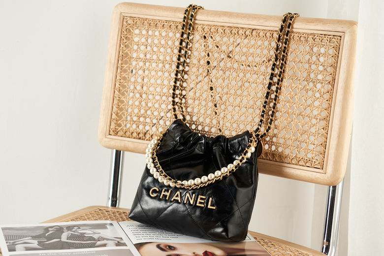 Chanel 22 Mini Chain Handbag in Black Shiny Calfskin with Pearl Strap