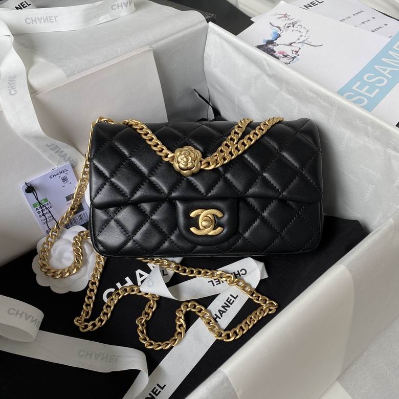 Chanel Mini Flap Bag with Camellia Chain · 13×20×7 cm
