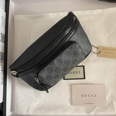 Gucci GG Supreme Belt Bag in Black and Grey Canvas with Leather Trim