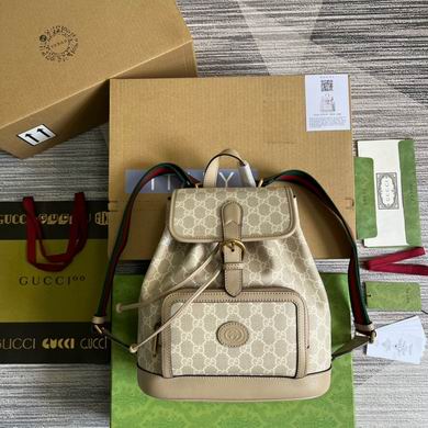 Gucci Backpack with Interlocking G in Beige GG Supreme Canvas