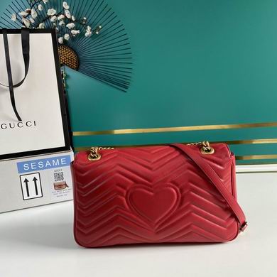 Gucci GG Marmont Medium Matelassé Shoulder Bag in Red Leather