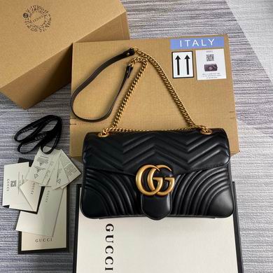 Gucci GG Marmont Medium Matelassé Shoulder Bag in Black Leather