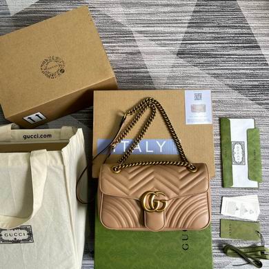 Gucci GG Marmont Small Matelassé Shoulder Bag in Beige Chevron Leather