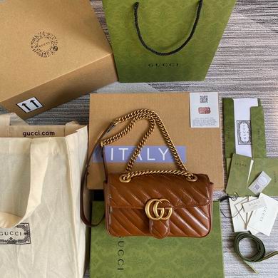 Gucci GG Marmont · 22×13×6 cm
