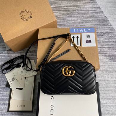 Gucci GG Marmont Small Matelassé Shoulder Bag in Black Chevron Leather