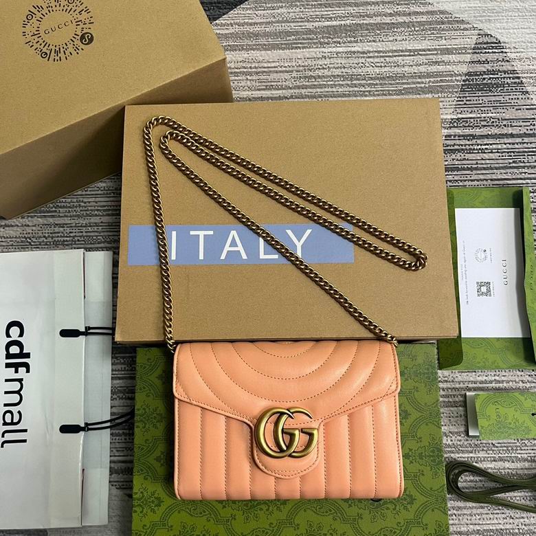 Gucci GG Marmont Mini Chain Wallet Bag in Peach Matelassé Leather
