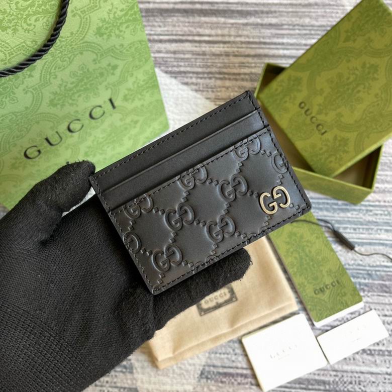 Gucci Signature Card Case with GG Detail in Black Embossed Leather