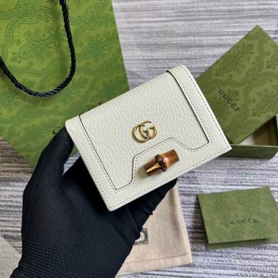 Gucci Diana Bamboo Card Case Wallet in White Leather with Double G
