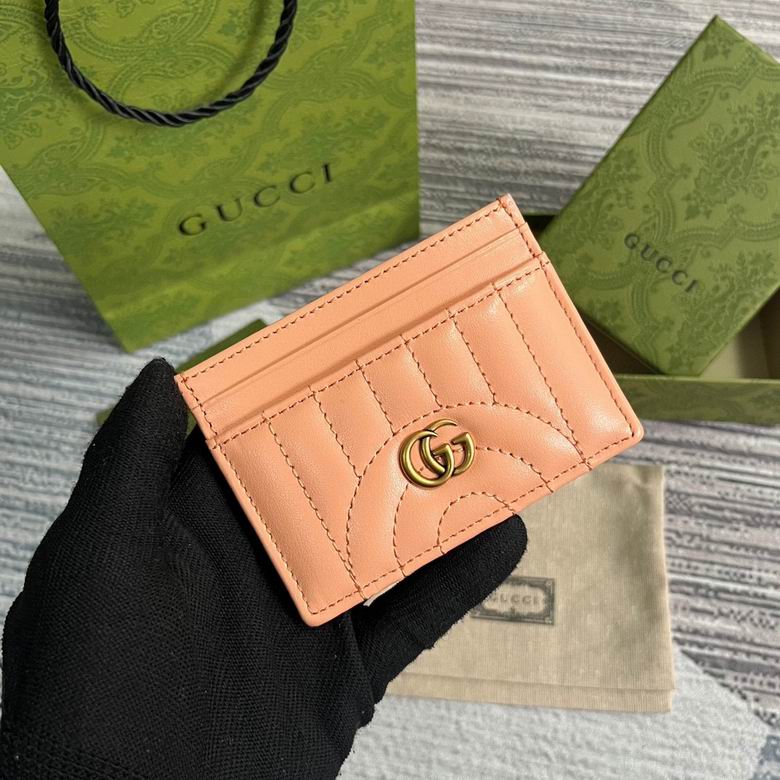 Gucci GG Marmont Card Case Wallet in Peach Pink Matelassé Leather