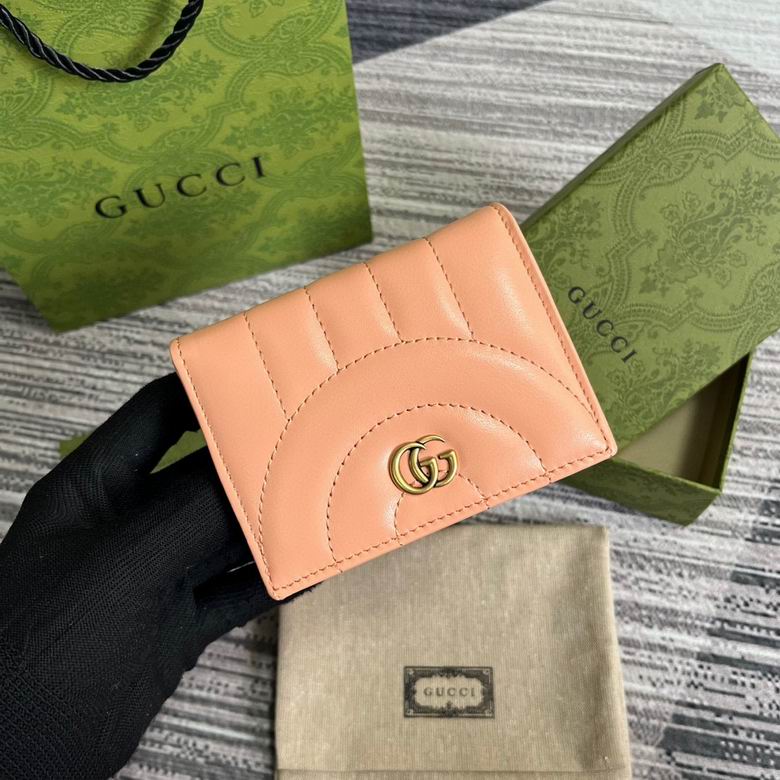 Gucci GG Marmont Card Case Wallet in Peach Pink Matelassé Leather