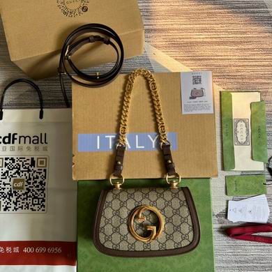 Gucci Blondie Small Shoulder Bag in Beige and Ebony GG Supreme Canvas