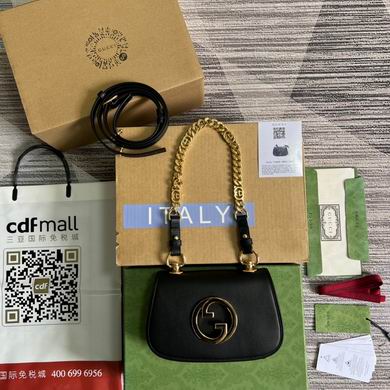Gucci Blondie Small Shoulder Bag in Black Leather with Gold Chain Strap
