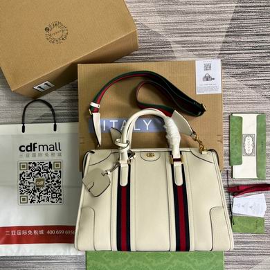 Gucci Savoy Medium Duffle Top-Handle Bag in White Leather with Web Stripe