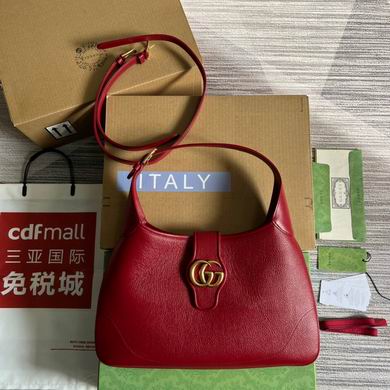 Gucci Aphrodite Medium Shoulder Bag in Red Leather with Double G
