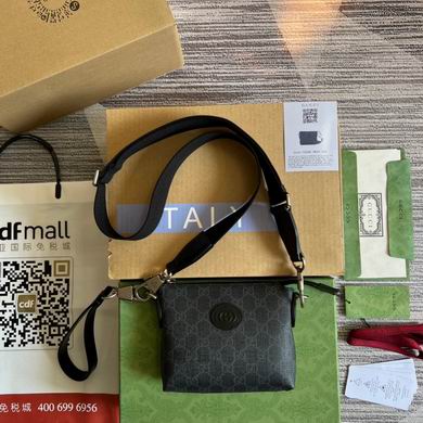 Gucci Mini Messenger Bag with Interlocking G in Black GG Supreme Canvas