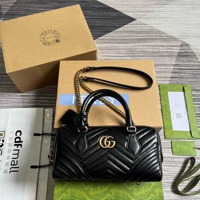 Gucci GG Marmont Small Top-Handle Bag in Black Matelassé Leather