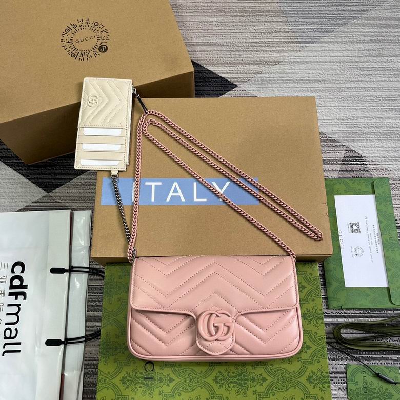 Gucci GG Marmont Super Mini Chain Shoulder Bag in Pink Matelassé Leather