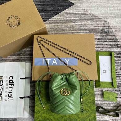 Gucci GG Marmont Mini Bucket Bag in Green Matelassé Chevron Leather