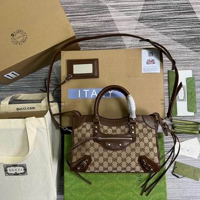 Gucci Aria Neo Classic Small Top-Handle Bag in Beige/Ebony GG Canvas