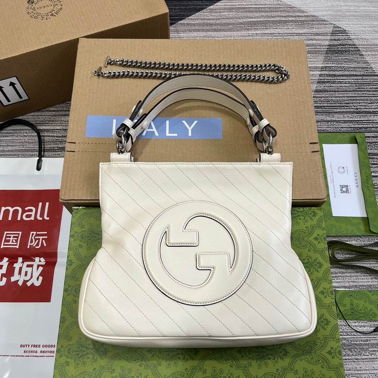 Gucci Blondie Small Top-Handle Bag in White Quilted Leather with Chain