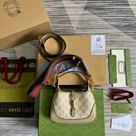 Gucci Jackie 1961 Mini Shoulder Bag in Beige GG Canvas with Green Leather Trim