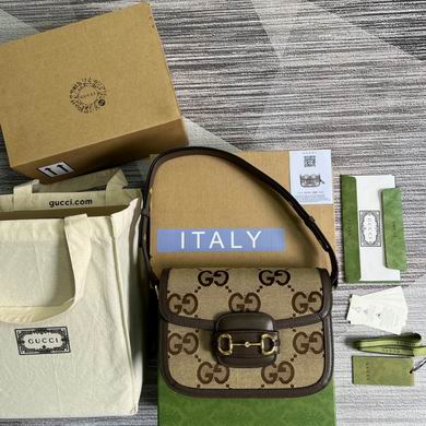 Gucci Horsebit 1955 Shoulder Bag in Beige and Ebony Jumbo GG Canvas