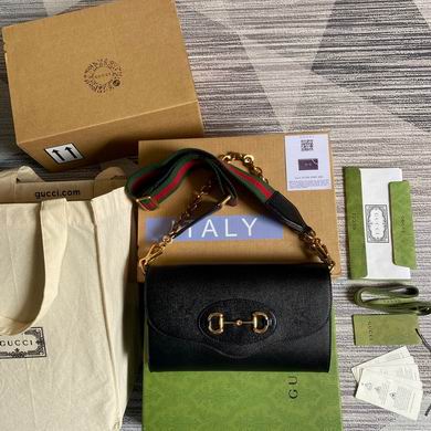 Gucci Horsebit 1955 Shoulder Bag in Black Leather with Web Strap