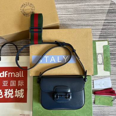 Gucci Horsebit 1955 Shoulder Bag in Navy Leather with Web Strap