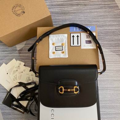 Gucci Horsebit 1955 Small Shoulder Bag in Black Leather with Gold Hardware