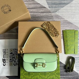 Gucci Horsebit 1955 Small Shoulder Bag in Mint Green Leather