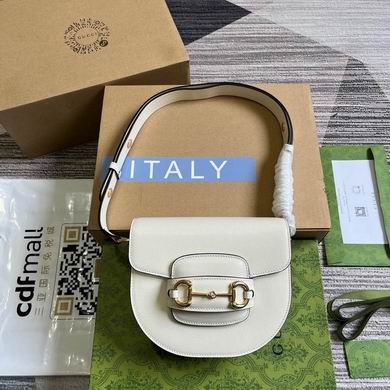 Gucci Horsebit 1955 Mini Shoulder Bag in White Leather with Gold Horsebit