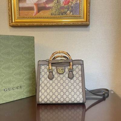 Gucci Diana Medium Bamboo Top-Handle Tote in Beige GG Supreme Canvas