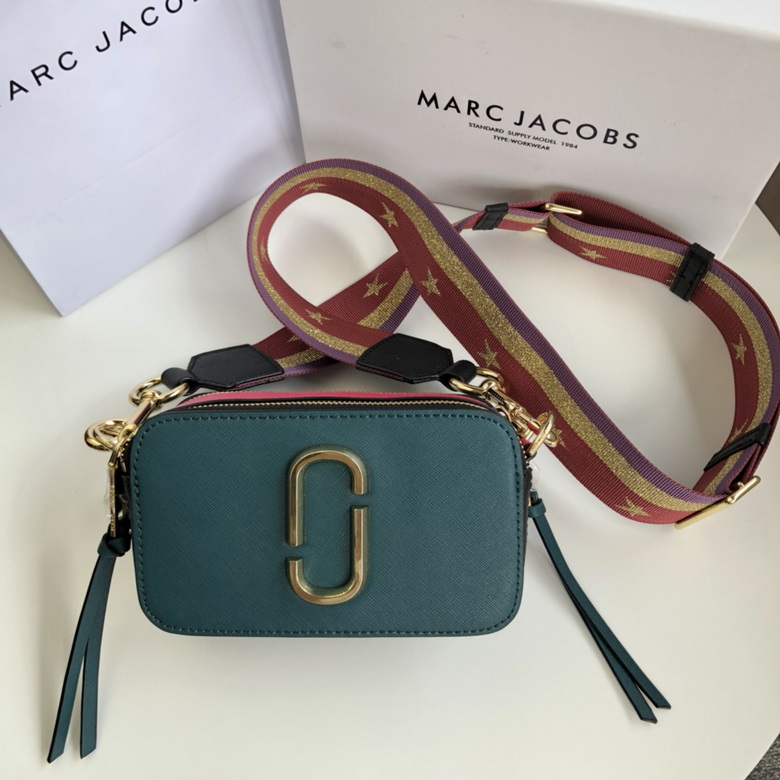 Marc Jacobs Snapshot · 18 cm