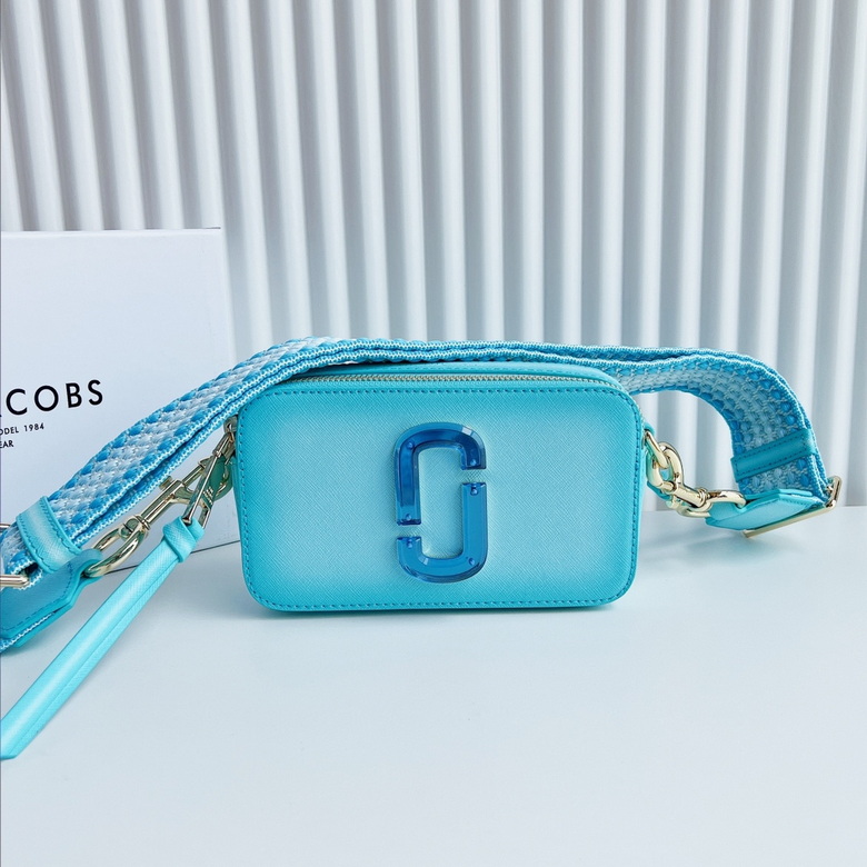 Marc Jacobs The Snapshot Camera Crossbody Bag in Aqua Blue Textured Leather