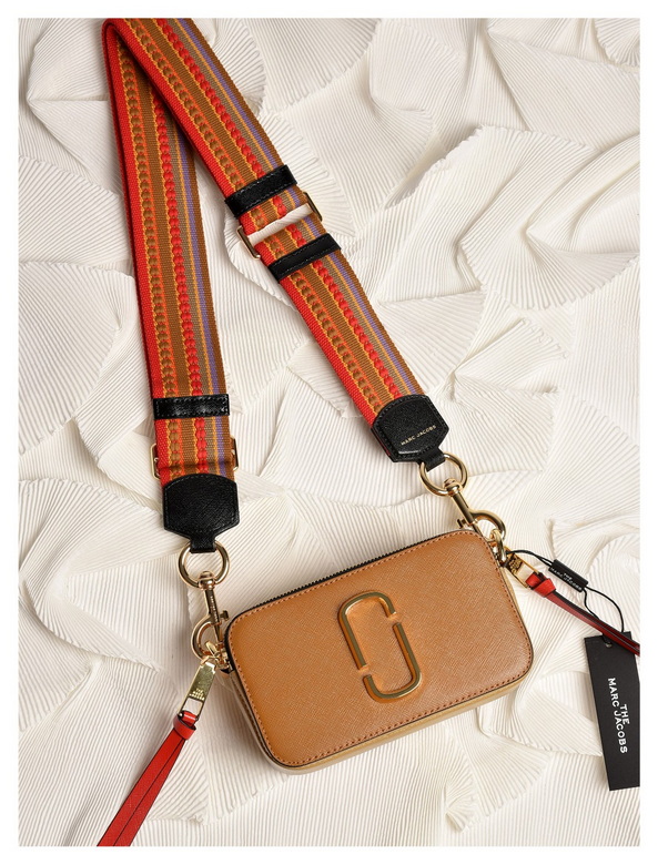 Marc Jacobs The Snapshot Camera Crossbody Bag in Tan Saffiano Leather