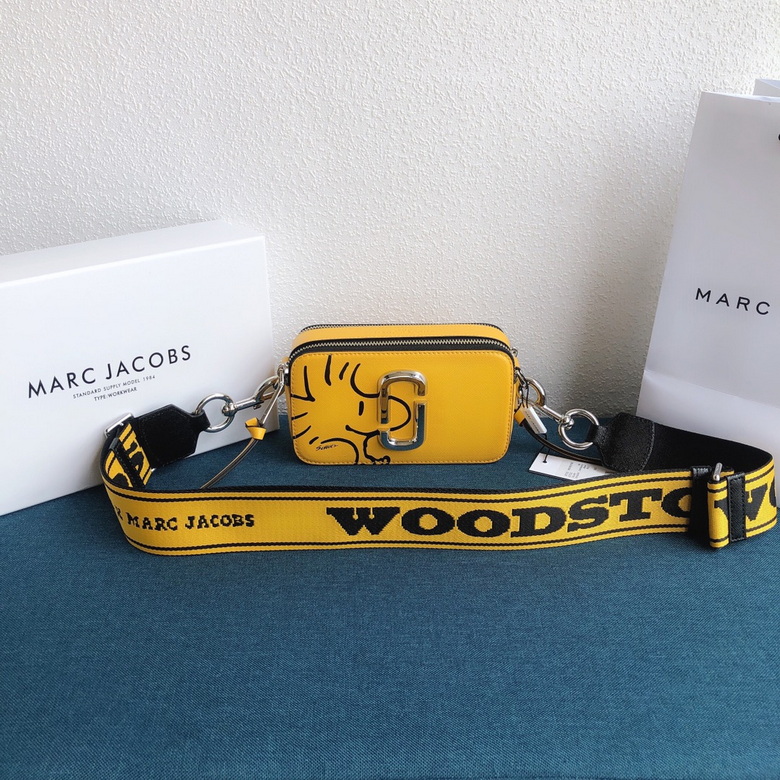 Marc Jacobs Snapshot Camera Crossbody Bag in Yellow with Woodstock Print