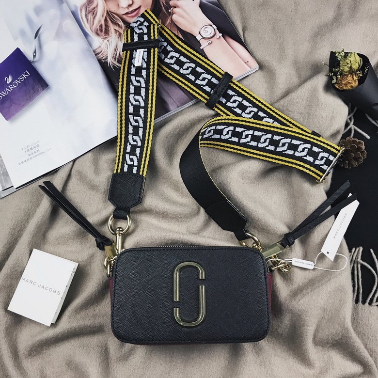 Marc Jacobs Snapshot Camera Crossbody Bag in Black Textured Leather