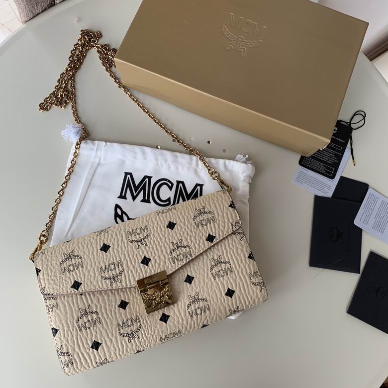MCM Patricia · 14×24×5 cm