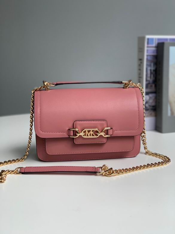 Michael Kors Heather Medium Chain Shoulder Bag in Rose Pink Leather