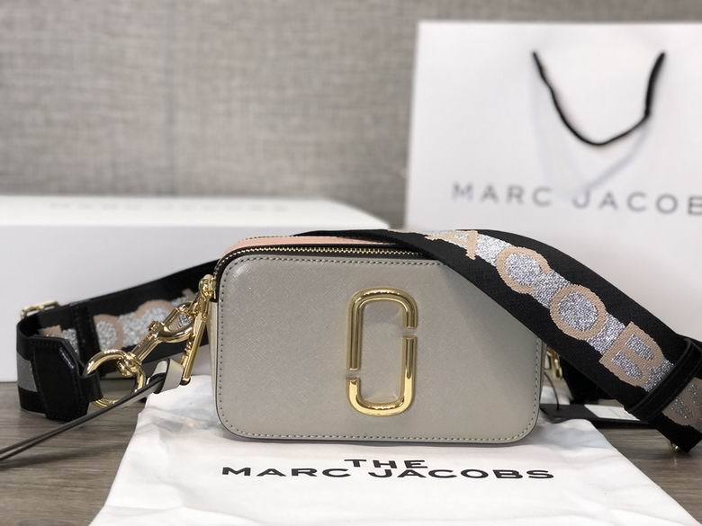Marc Jacobs Snapshot Camera Crossbody Bag in Grey Textured Leather
