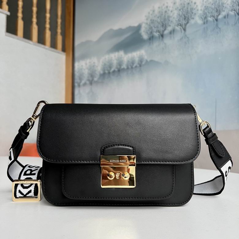 Michael Kors Sloan Editor Shoulder Bag in Black Leather with Logo Strap