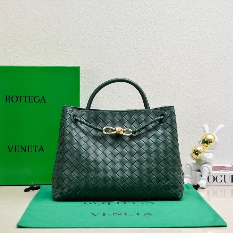 Bottega Veneta Andiamo Medium Top-Handle Bag in Dark Green Intrecciato Leather