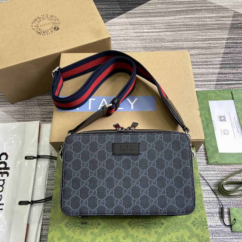 Gucci Ophidia GG Crossbody Camera Bag in Black/Grey GG Supreme Canvas